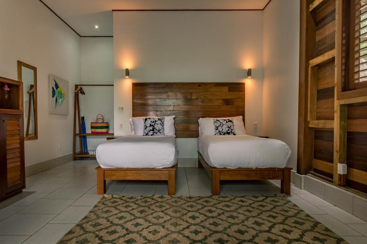 Hotel The Hummingbird à Bocas del Toro Extérieur photo